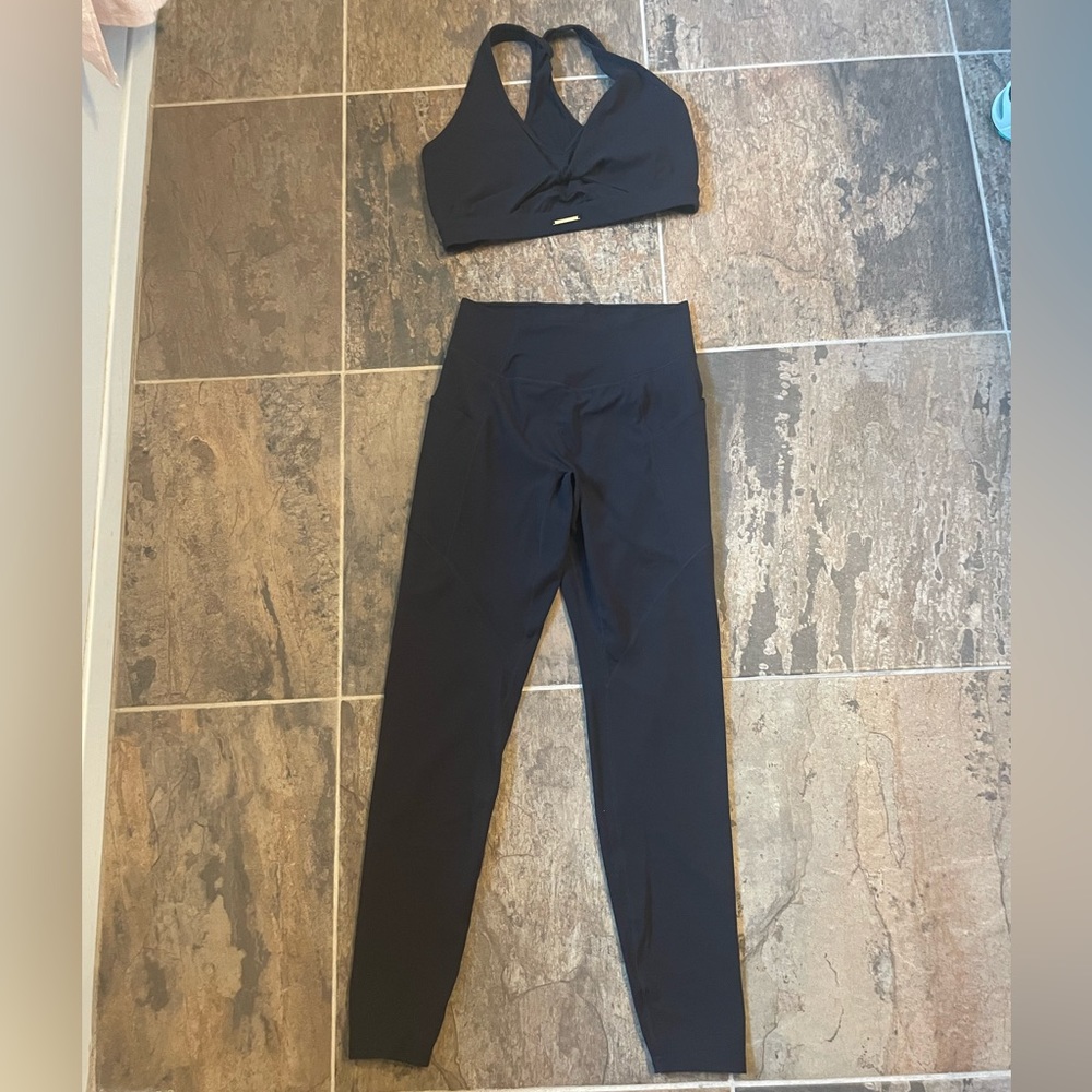 Gymshark x Whitney Simmons black set
